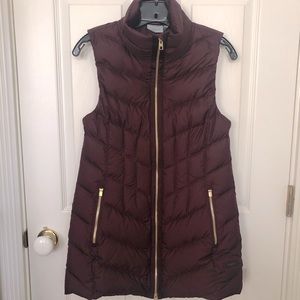 Athleta Puffy Vest